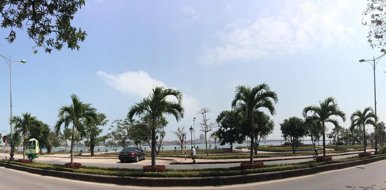 Geminai Hotel & Cafe Dong Hoi Dış mekan fotoğraf
